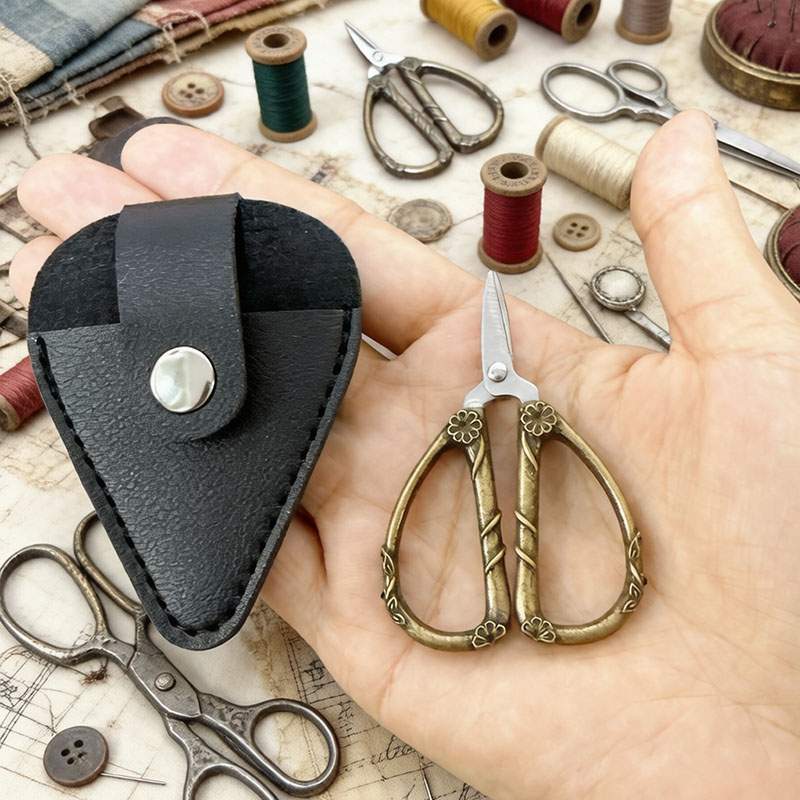 Mini Vintage Scissors Stainles - Leatherwork Art avis et prix