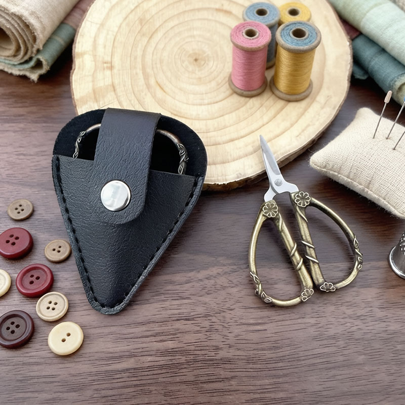 Mini Vintage Scissors Stainles - Leatherwork Art avis et prix